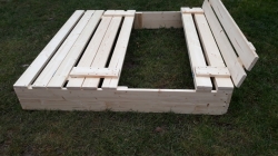 Pískoviště s víkem a se sedákem 120cm