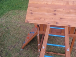 Příčka k žebříku kovová tmavě zelená 