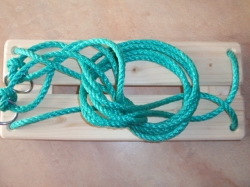 Houpačka - sedák masiv/lano okrová barva